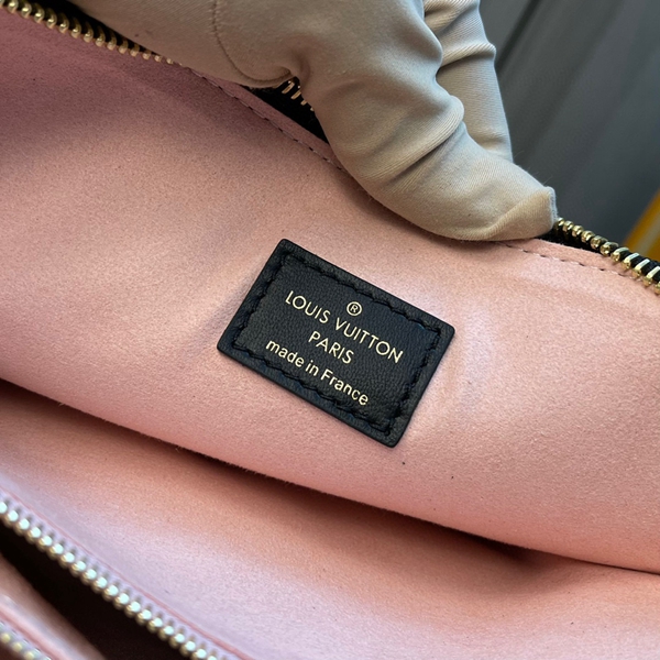 ルイヴィトンバッグ全体デザイン